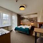 Promes Mielno, Centrum, Kryty Basen, Sauna Bed & Breakfast