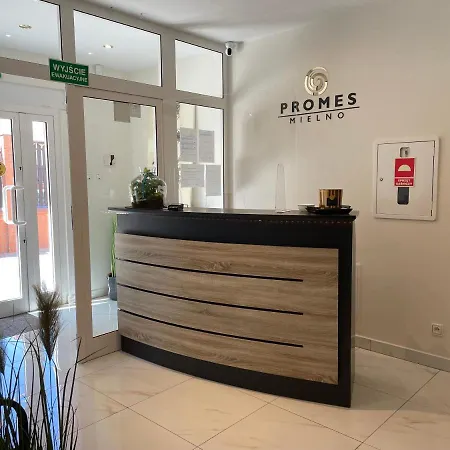 לינה וארוחת בוקר Promes Mielno, Blisko Centrum, Kryty Basen, Sauna מיילנו