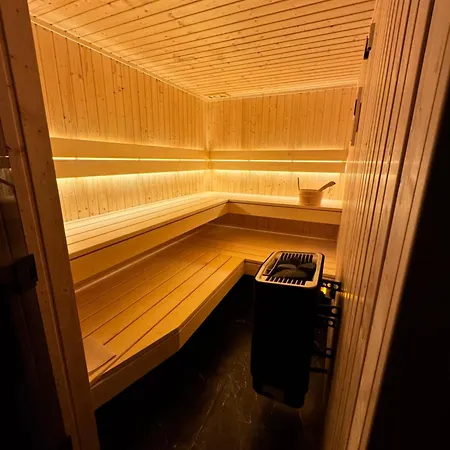 Frühstückspension Promes Mielno, Blisko Centrum, Kryty Basen, Sauna Mielno