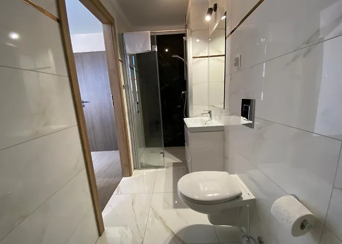 Promes Nocleg ze śniadaniem