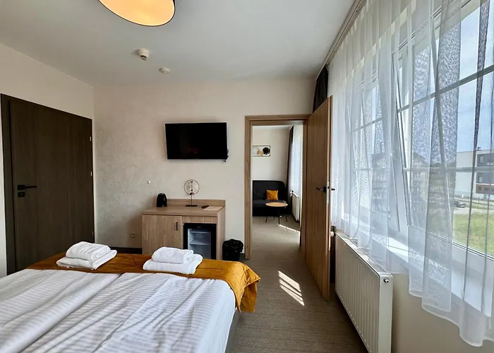 Promes Nocleg ze śniadaniem 3*