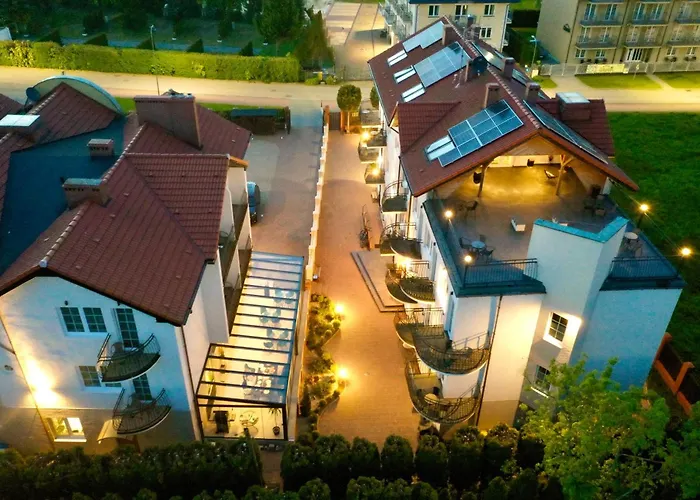 Alojamento de Acomodação e Pequeno-almoço Promes Mielno, Blisko Centrum, Kryty Basen, Sauna 3*